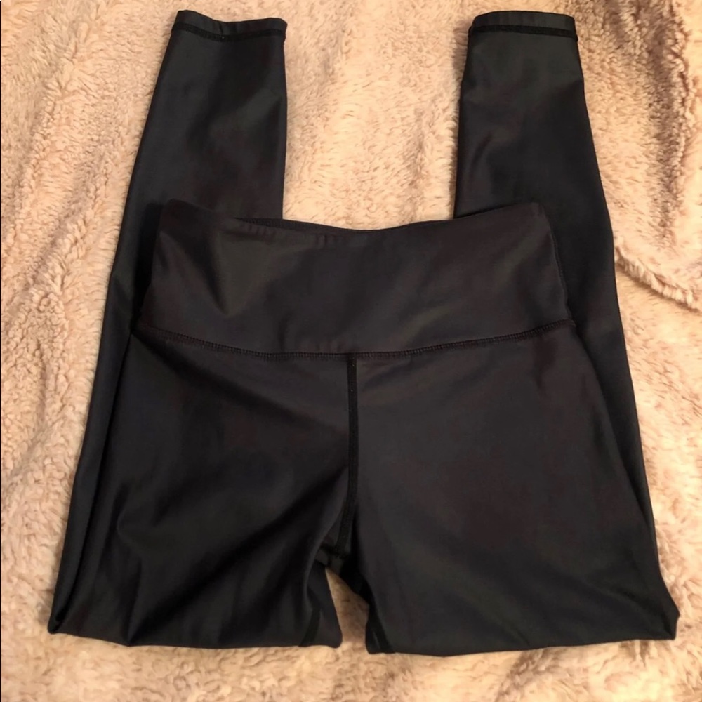 Zyia Shimmer compression leggings